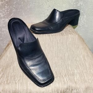 BASS slide-on leather heeled loafers Size 9.5